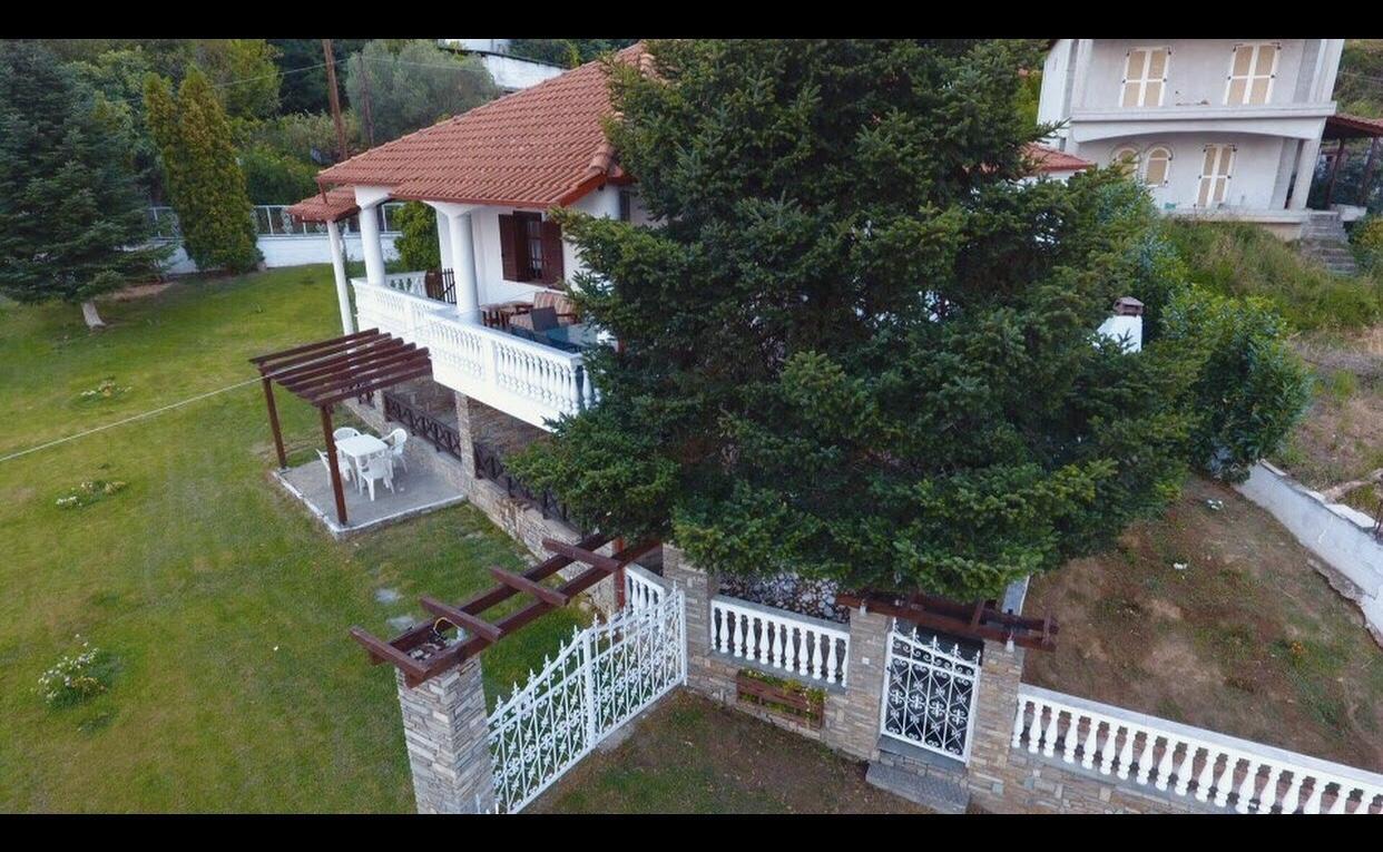 Villa Paradisos Likostomon Exteriör bild
